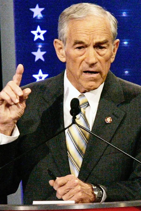 Centrist economic dirigisme: regulated free trade and targeted social programs