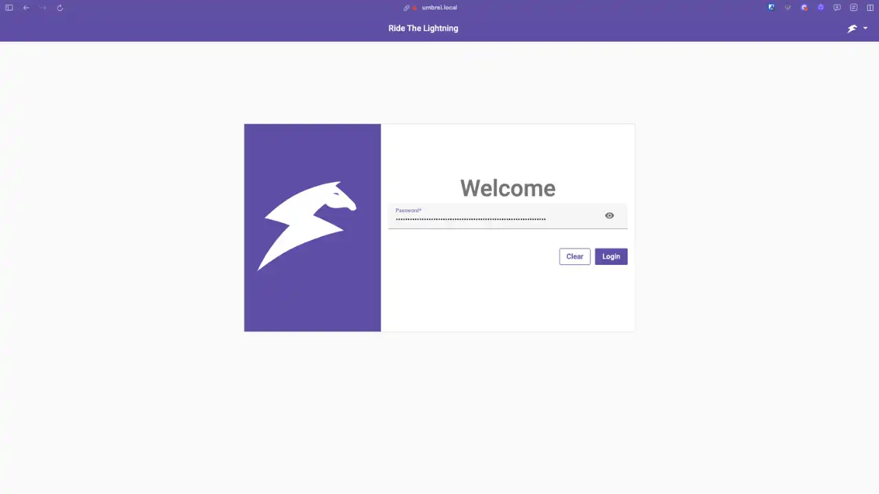 Écran de connexion RTL via Umbrel : champ de mot de passe avec logo du cheval en haut à gauche, bouton "Login"